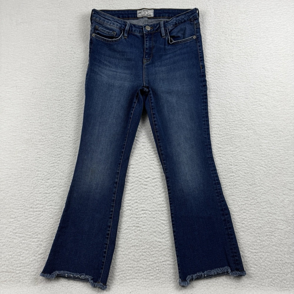 Free People Jeans Women's 30 Blue Straight Dark Wash‎ Stretch Frayed Denim